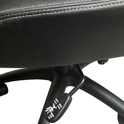 Picture of 80003- Professional Dealer Chair – Comfort & Ergonomics 19'' to 27''